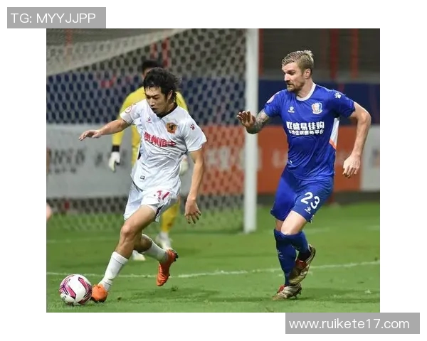 深圳足球队战术争议引发热议球迷与专家各执己见探讨未来发展方向